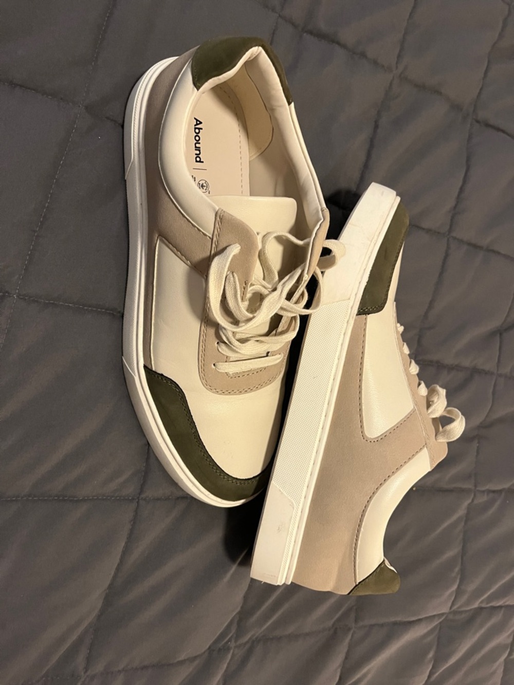 Abound Men’s Sneakers in Cream & Olive Suede